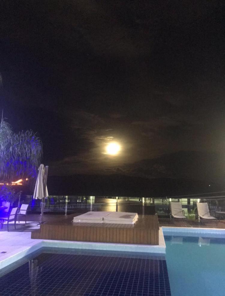 Pousada Suites Do Lago Capitólio Εξωτερικό φωτογραφία